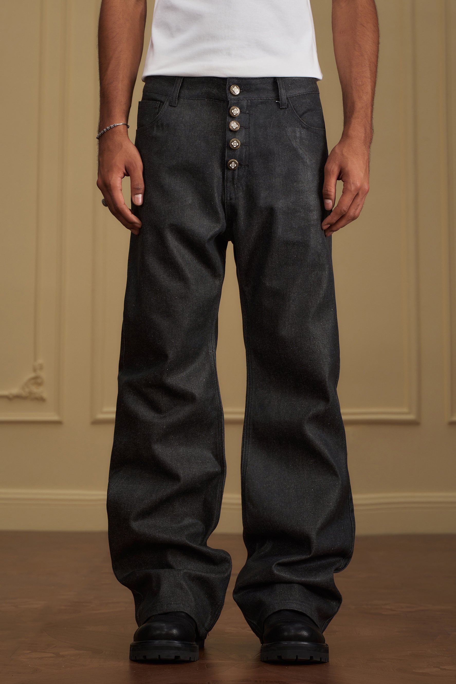 JCAESAR SCRATCHED JEANS – Baroque Galleria
